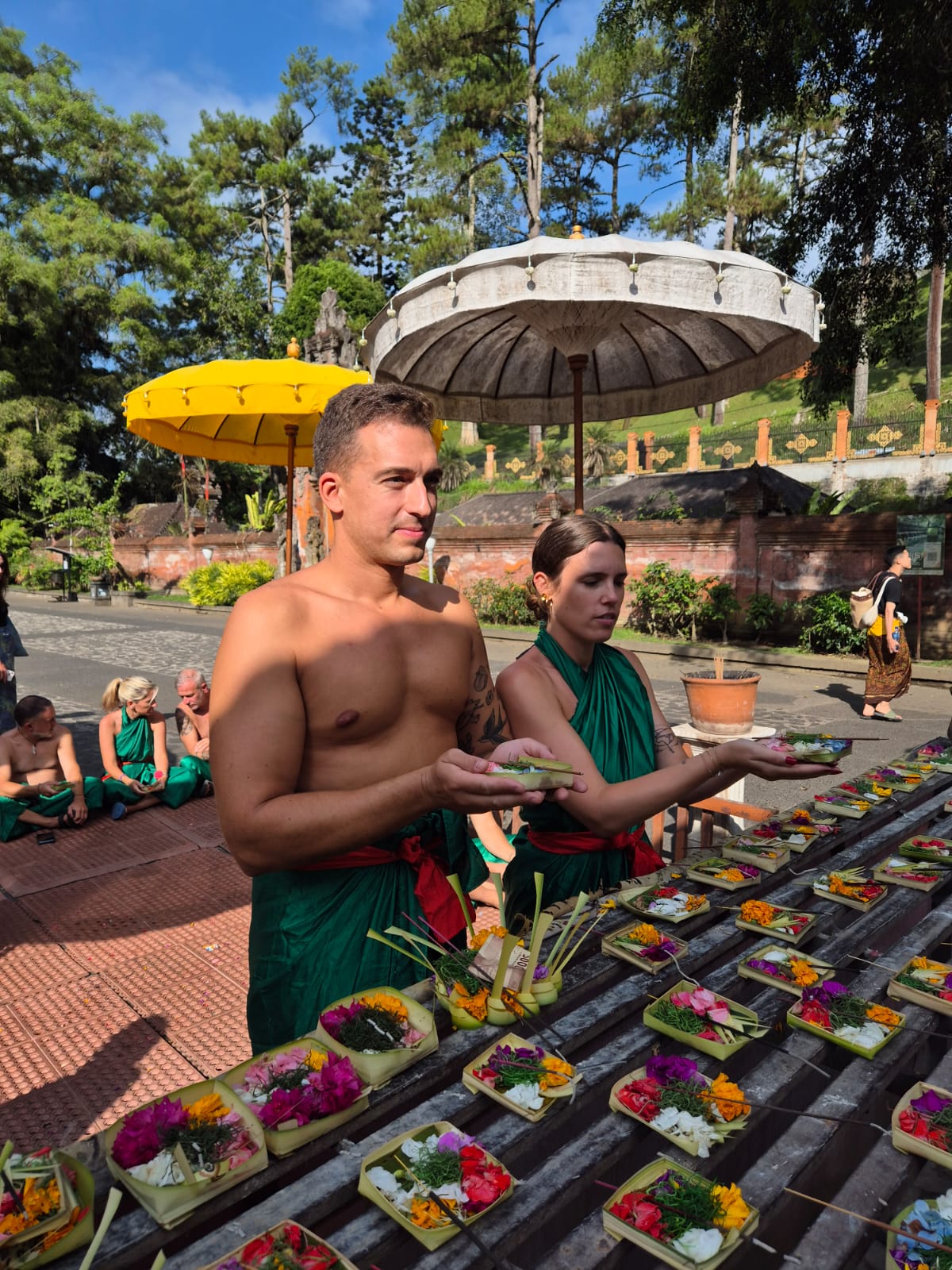 Ritual y ofrenda como gesto cotidiano.