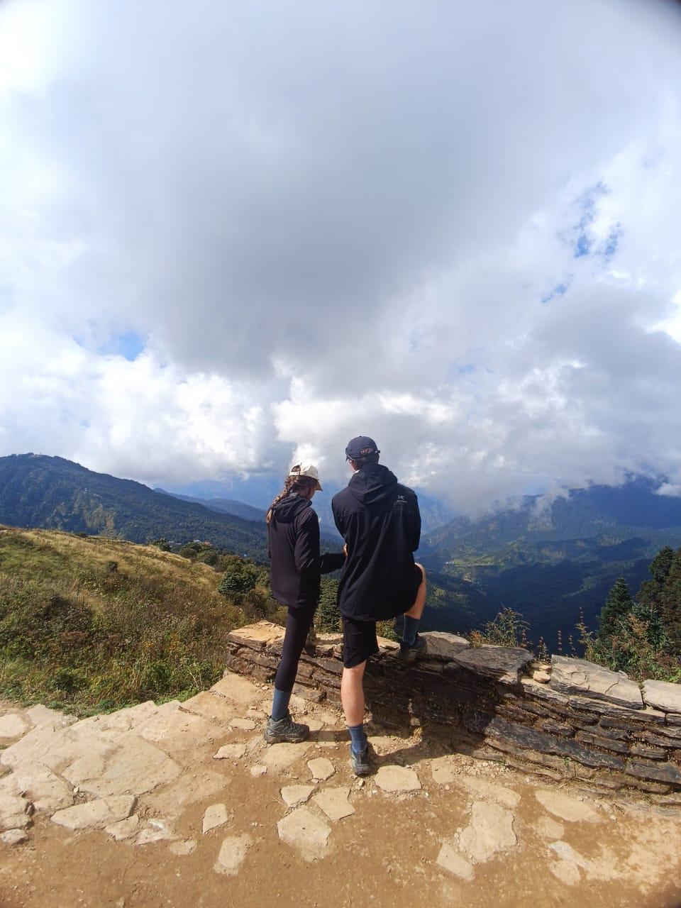 Trekking en Nepal entre valles verdes y ríos salvajes