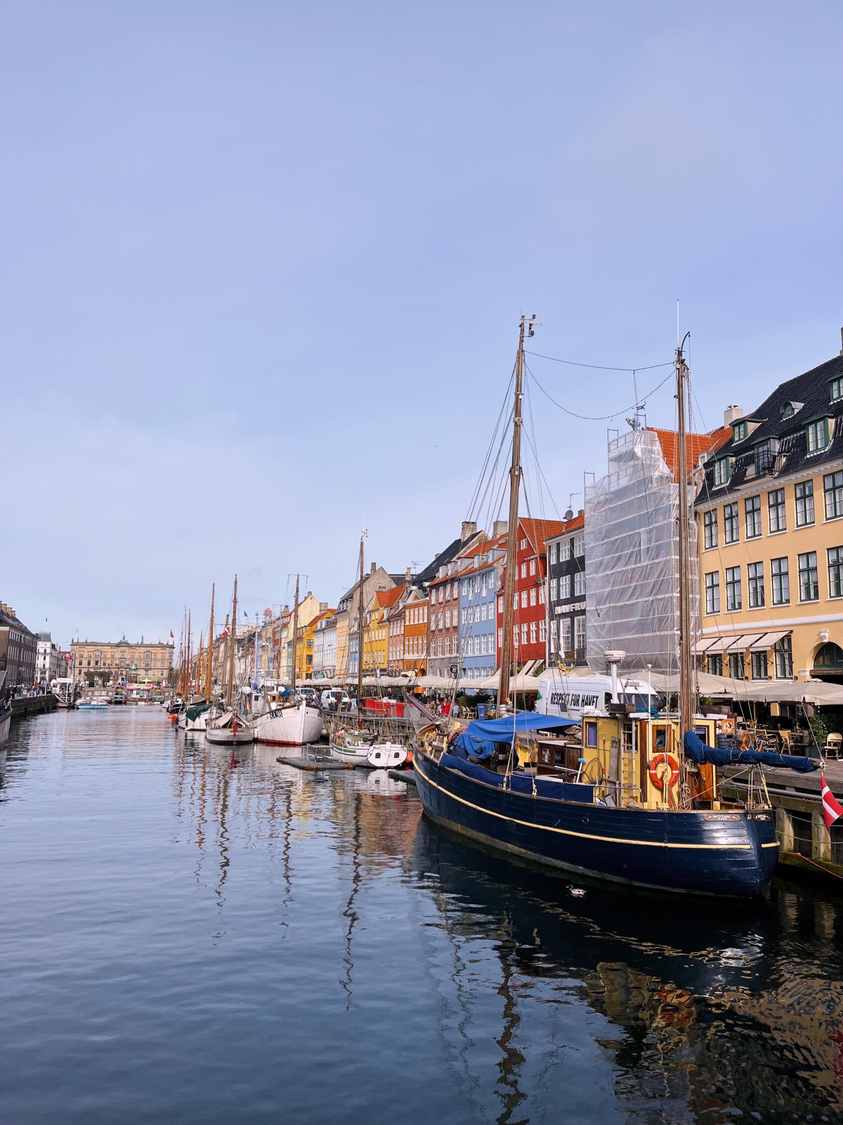 canal de nyhavn en copenhague dinamarca