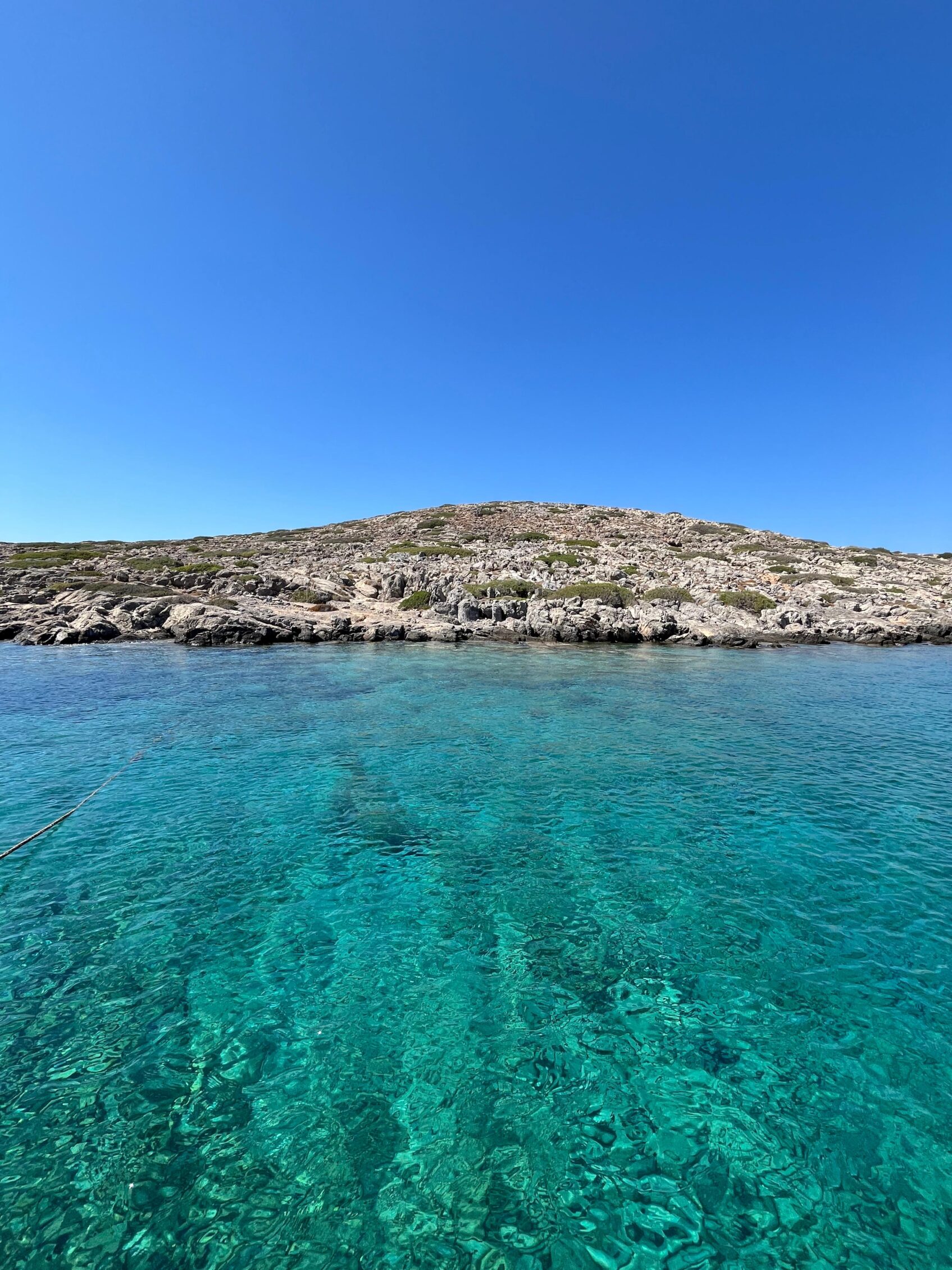 isla-salvaje-islas-griegas-mar-turquesa