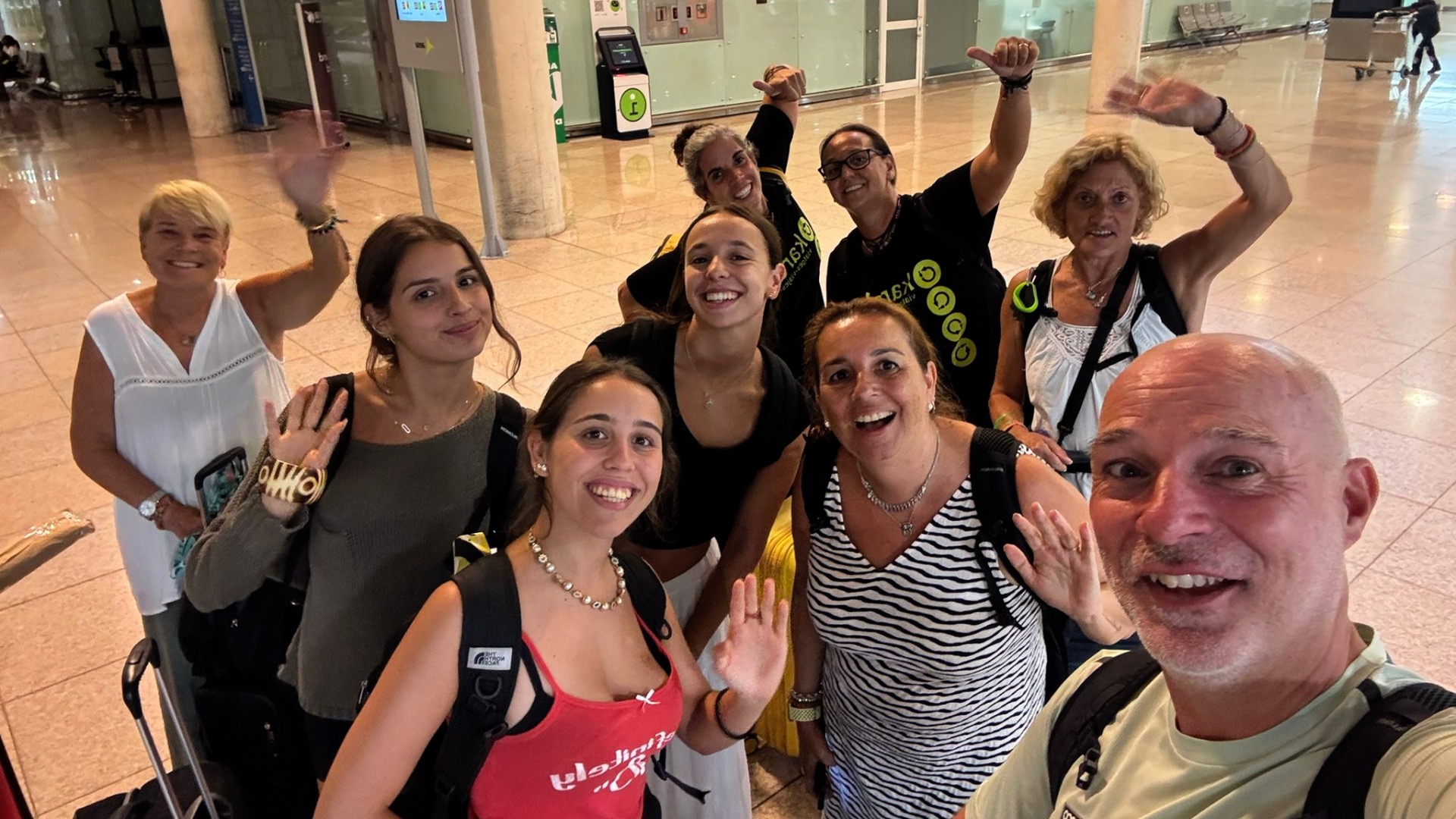 viaje con amifos a senegal